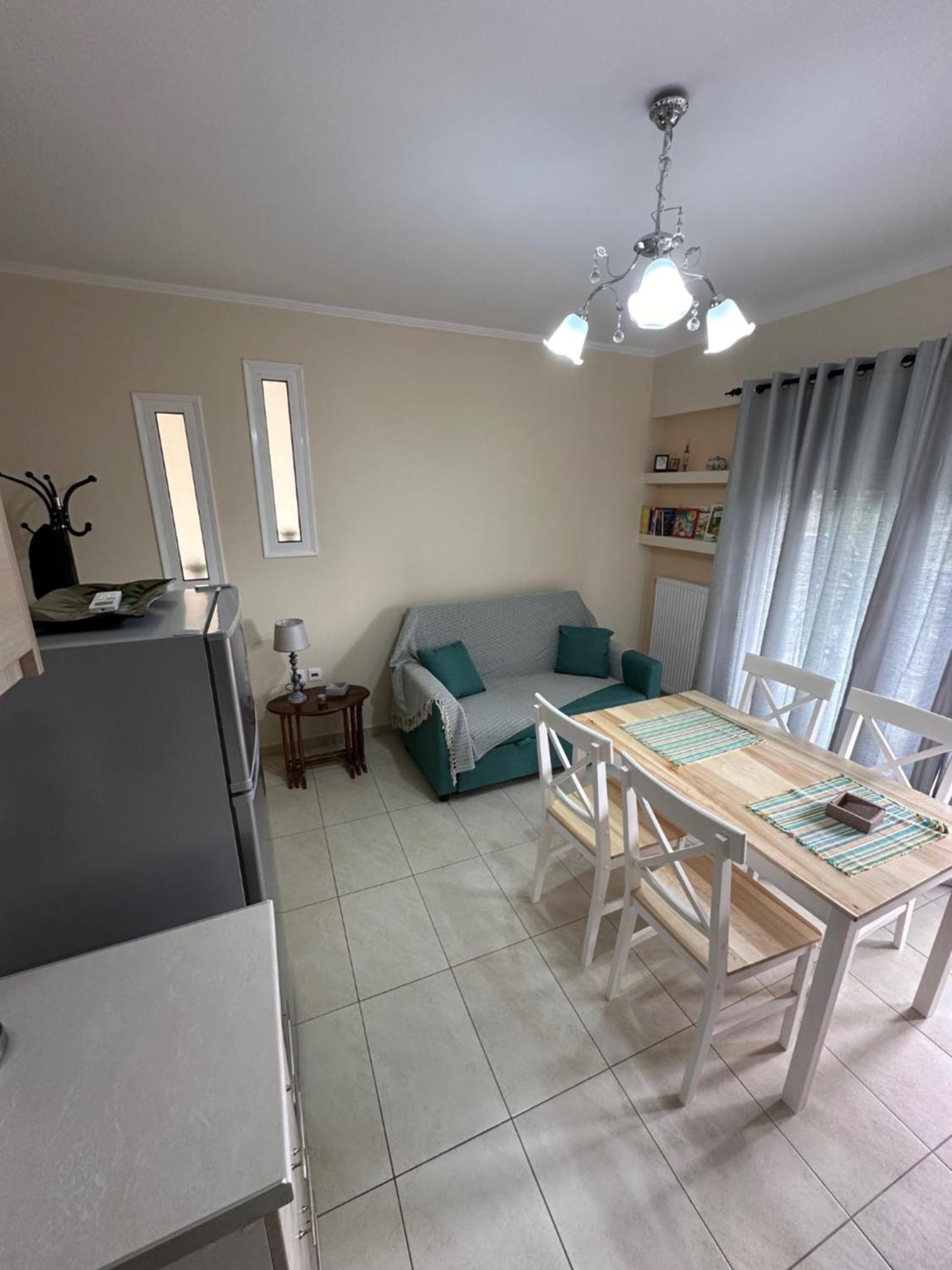 R Apartment Ναύπακτος Εξωτερικό φωτογραφία