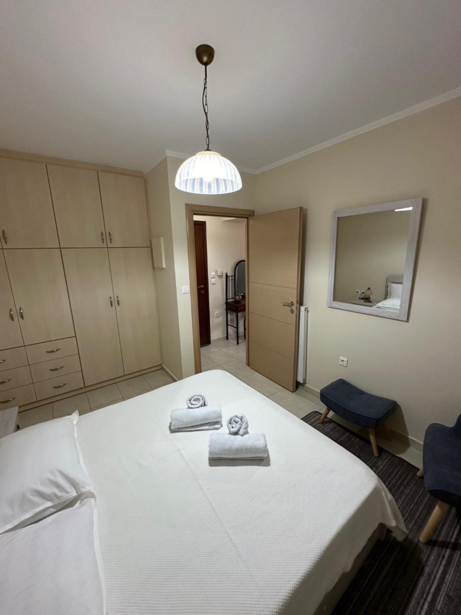 R Apartment Ναύπακτος Εξωτερικό φωτογραφία