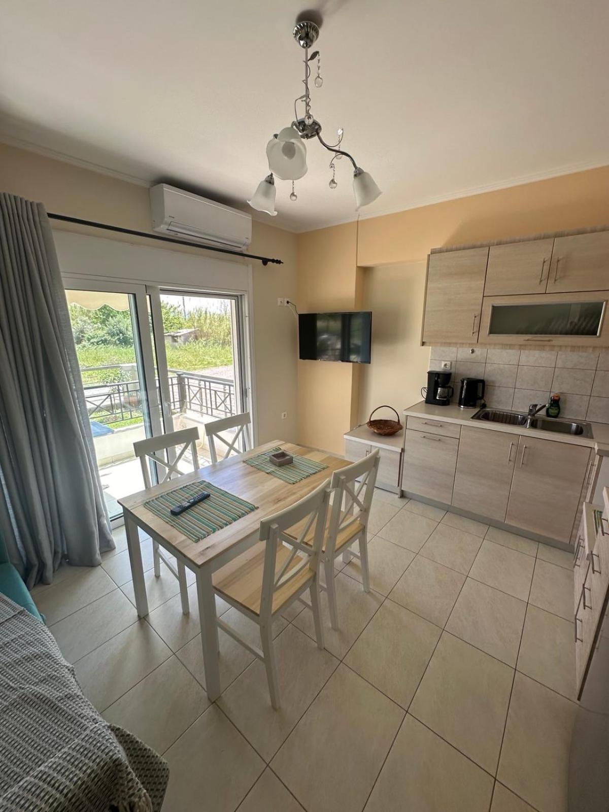 R Apartment Ναύπακτος Εξωτερικό φωτογραφία